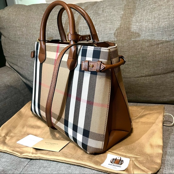 Burberry medium Banner House Check shoulder bag - Picture 5 of 12